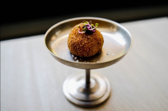 Imagen CROQUETAS DE BOLETUS CON  PASTA DE TRUFA Y MIEL  (2 UNID)